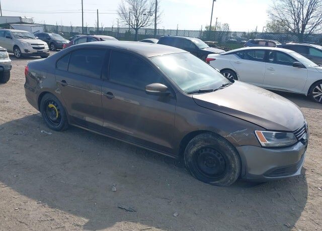 2014 VOLKSWAGEN Jetta