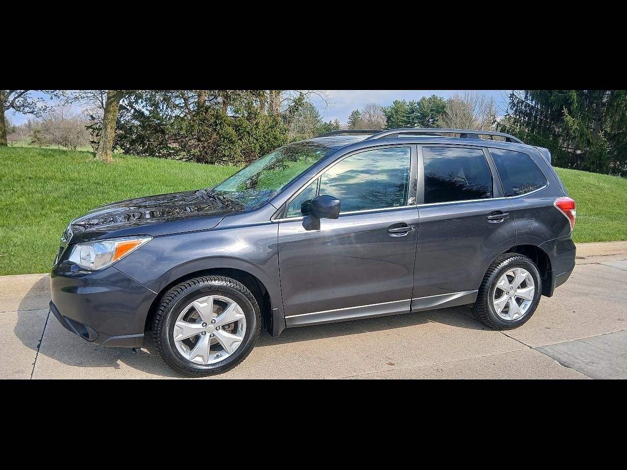 2015 SUBARU Forester