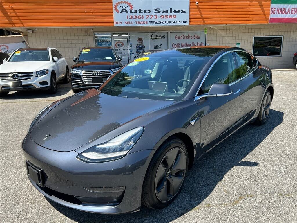 2018 TESLA Model 3