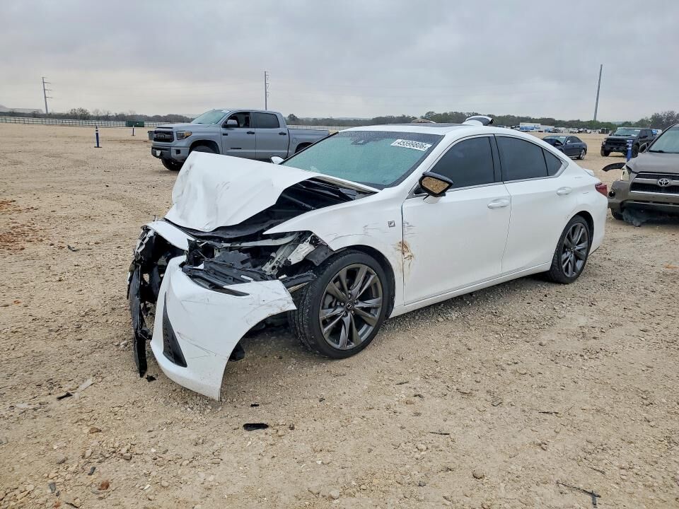 2020 LEXUS ES