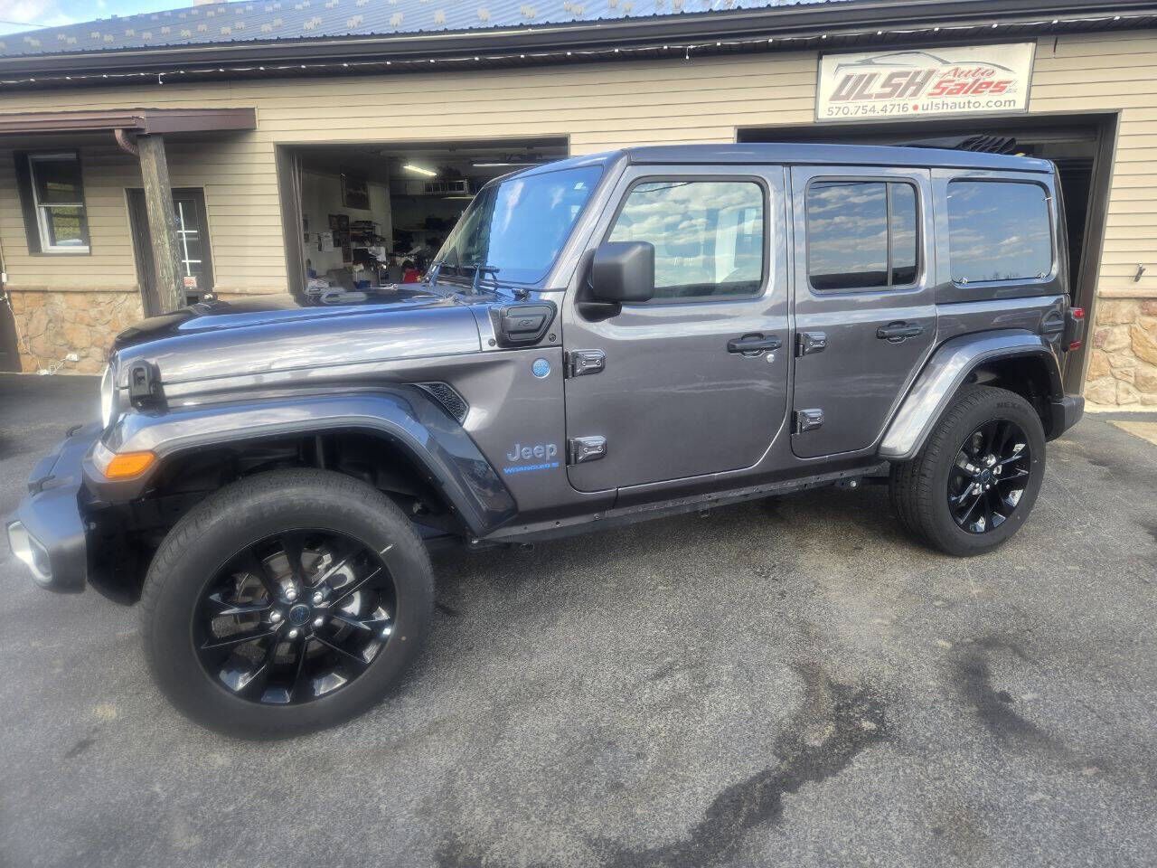 2025 JEEP Wrangler