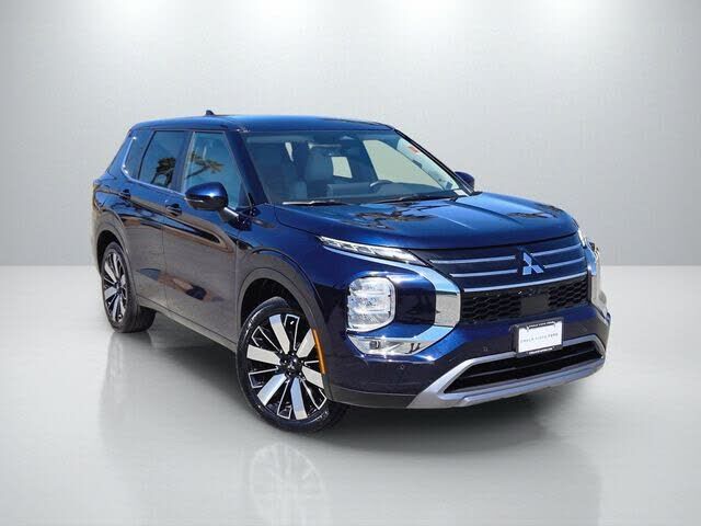 2025 MITSUBISHI Outlander