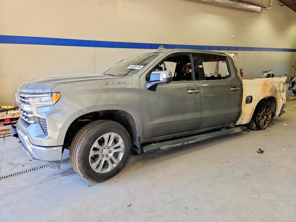 2025 CHEVROLET Silverado