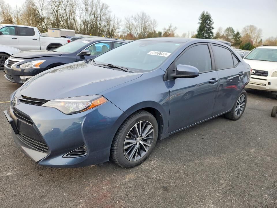2017 TOYOTA Corolla