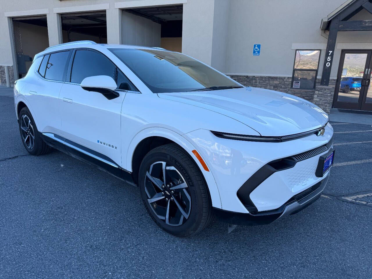 2025 CHEVROLET Equinox EV