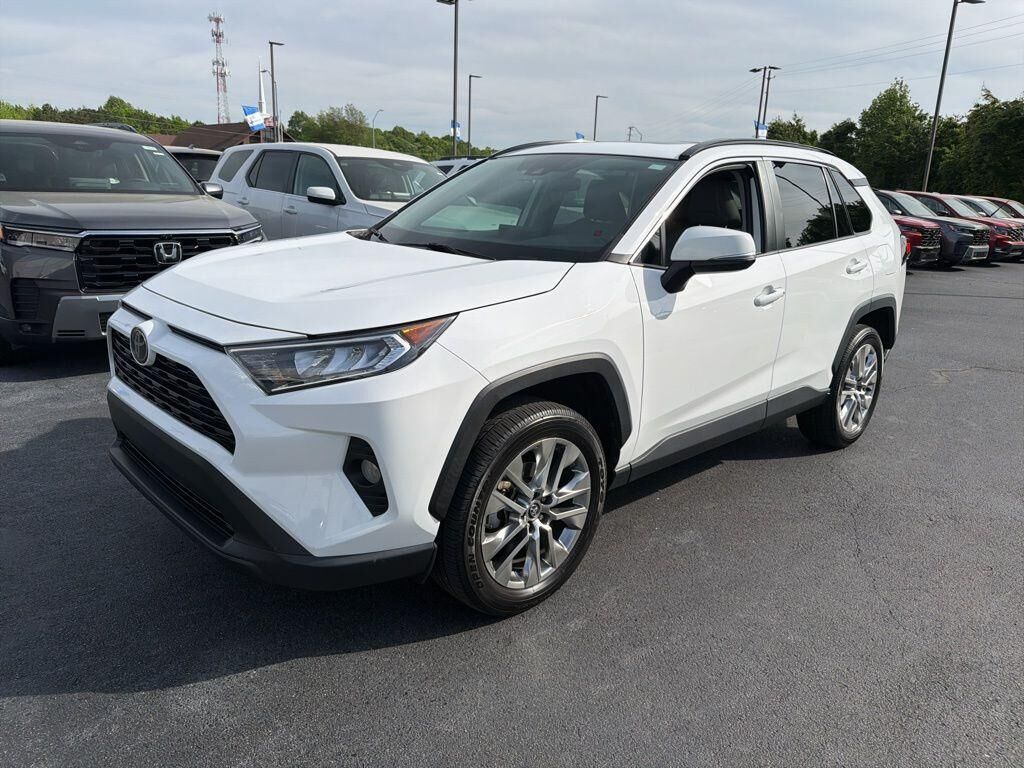 2020 TOYOTA RAV4