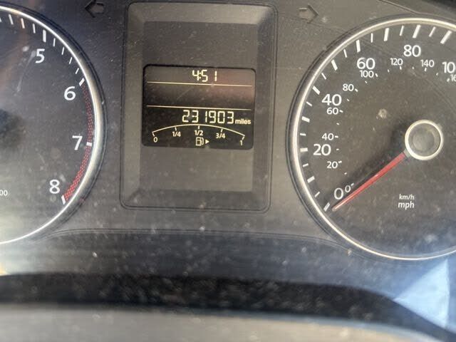 2013 VOLKSWAGEN Jetta