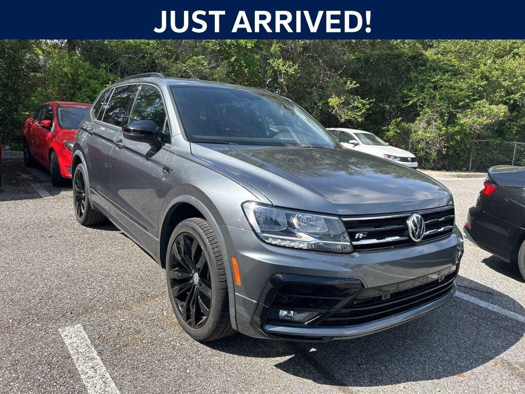 2021 VOLKSWAGEN Tiguan