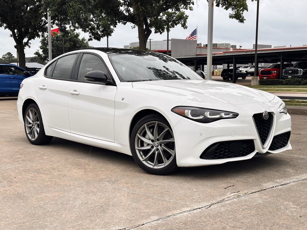 2024 ALFA ROMEO Giulia