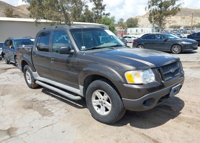 2005 FORD Explorer