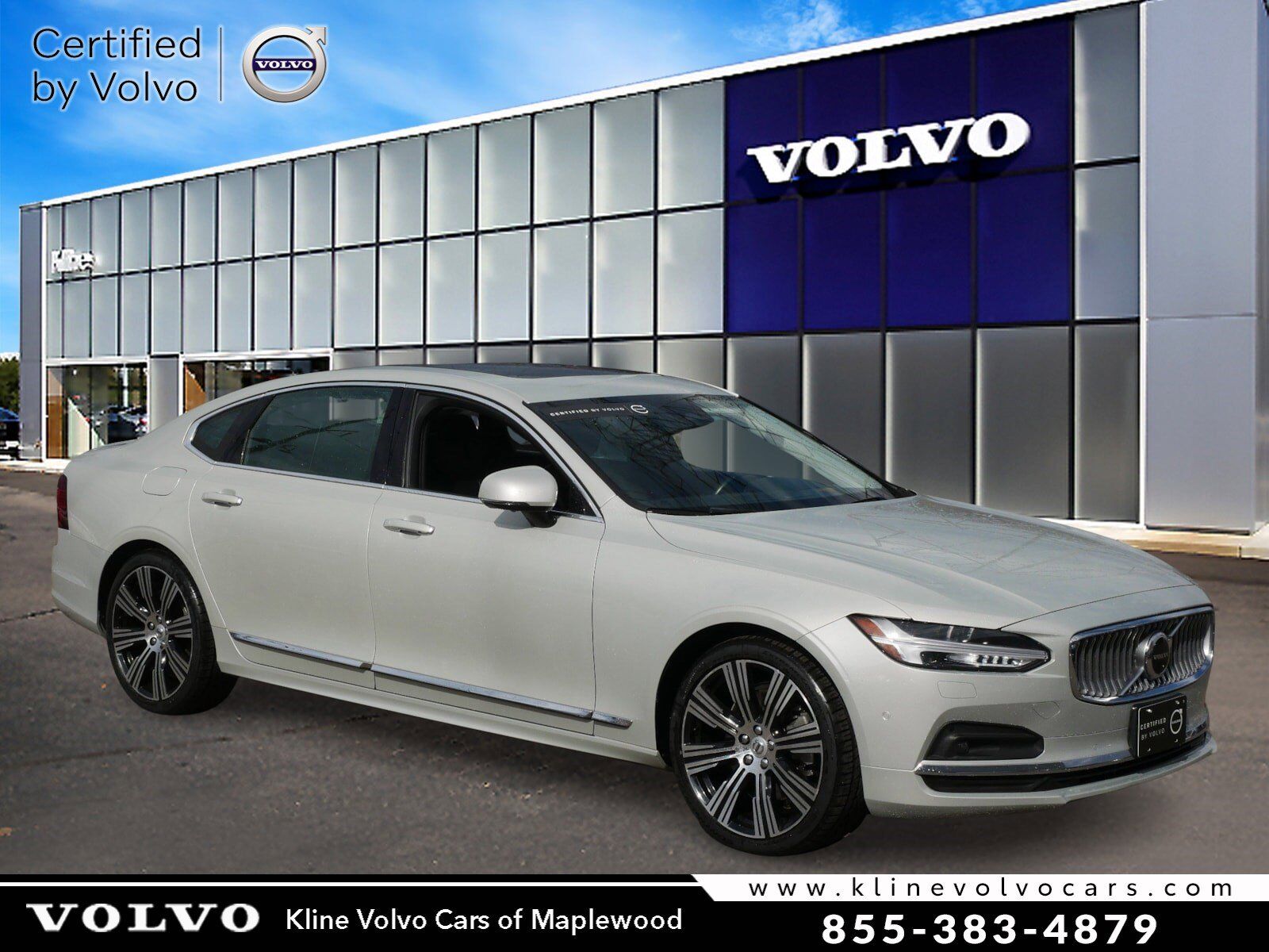 2022 VOLVO S90