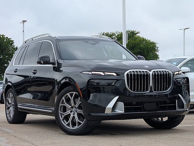2025 BMW X7