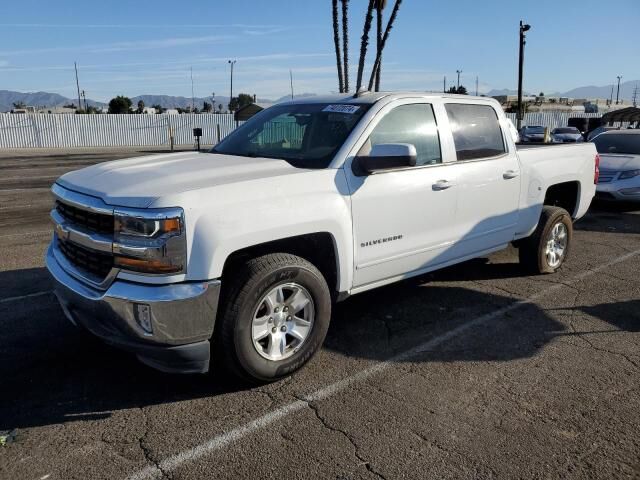 2018 CHEVROLET Silverado