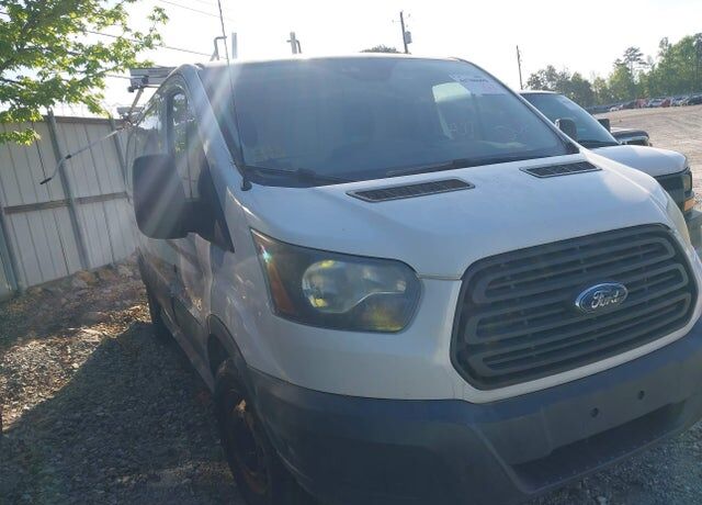 2015 FORD Transit