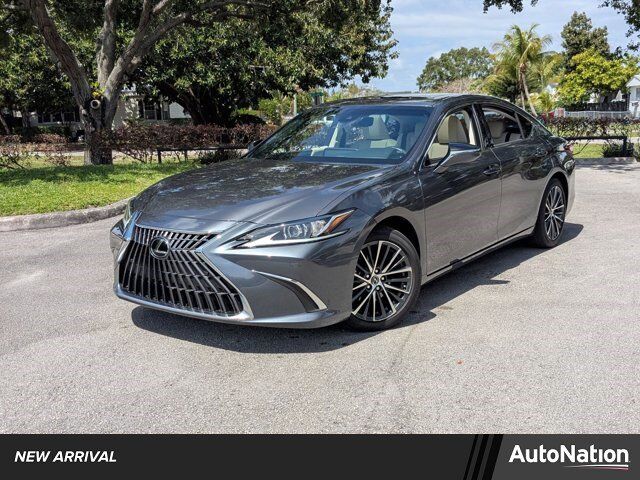 2023 LEXUS ES