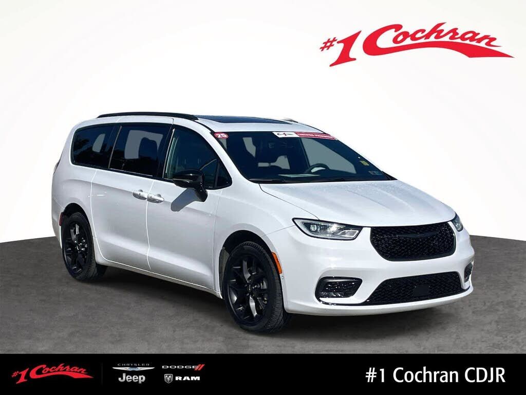 2025 CHRYSLER Pacifica