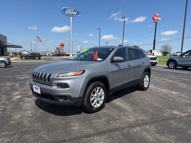 2017 JEEP Cherokee