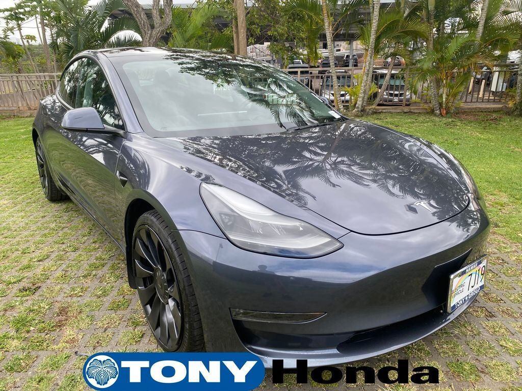 2023 TESLA Model 3
