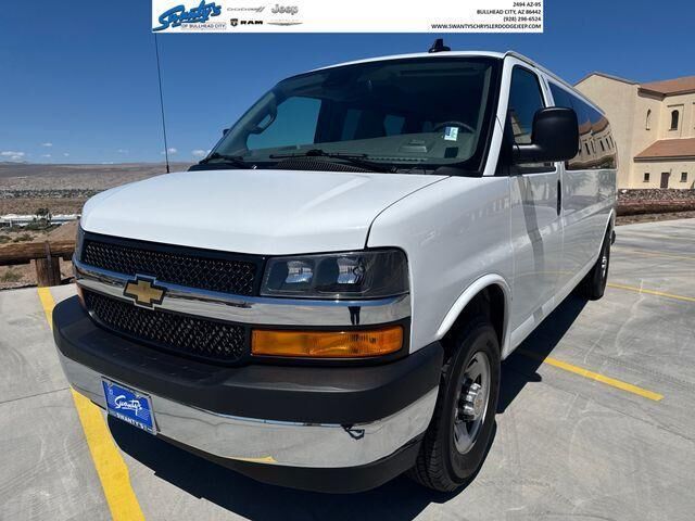 2025 CHEVROLET Express