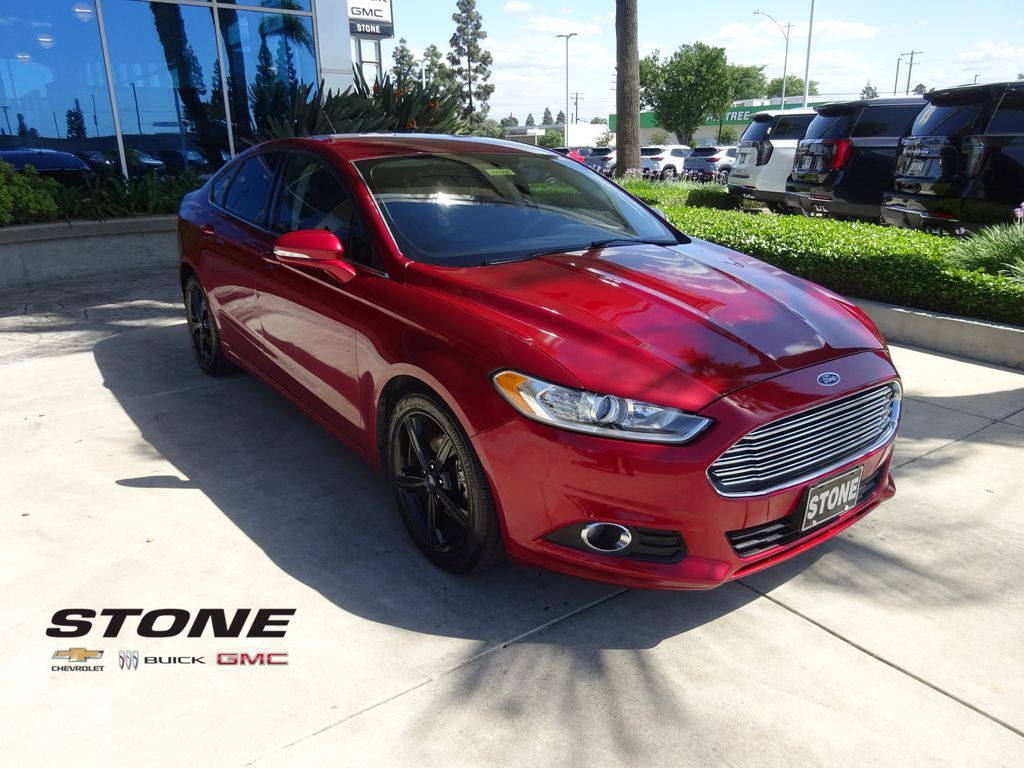 2016 FORD Fusion