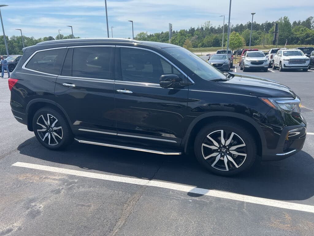 2021 HONDA Pilot