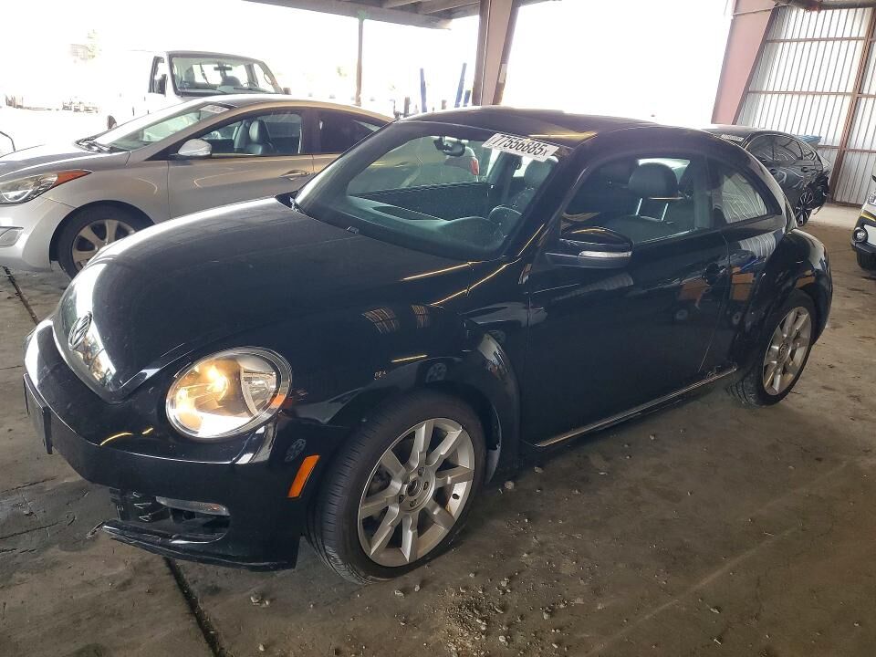 2013 VOLKSWAGEN Beetle