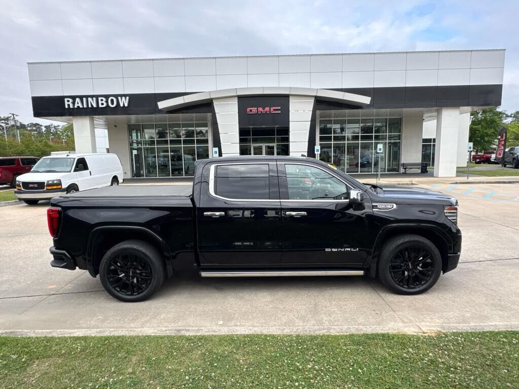 2022 GMC Sierra