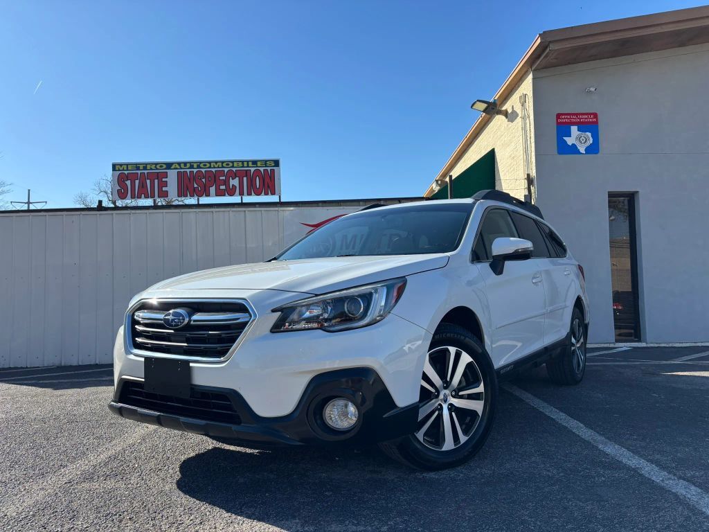 2018 SUBARU Outback