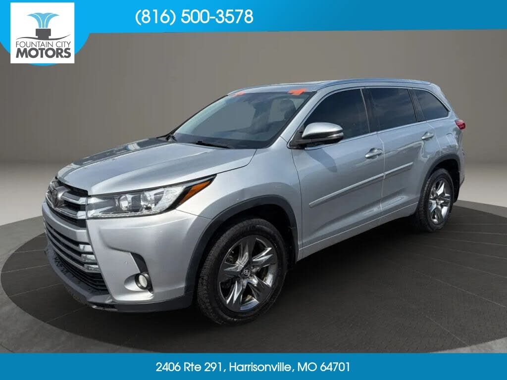 2017 TOYOTA Highlander