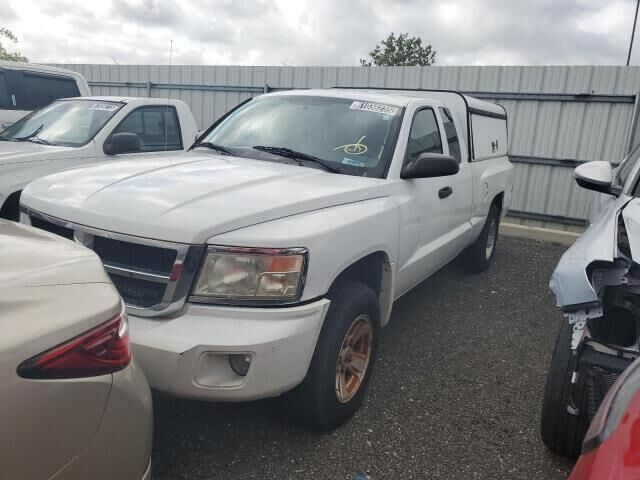2008 DODGE Dakota