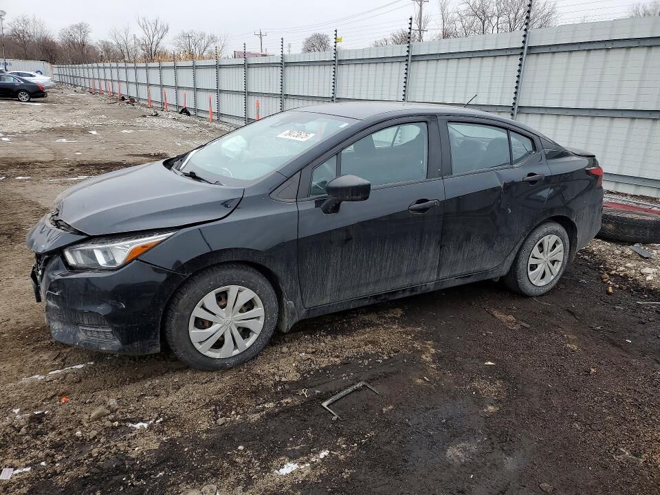 2021 NISSAN Versa