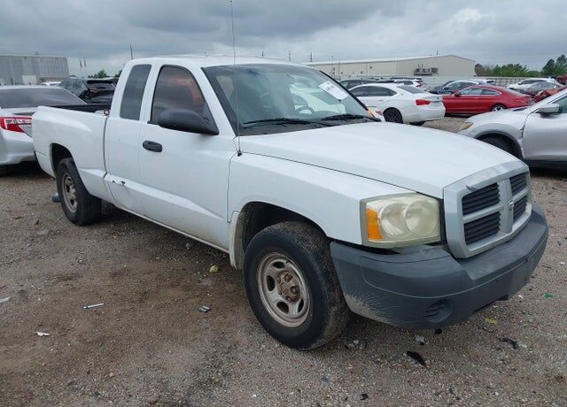 2006 DODGE Dakota