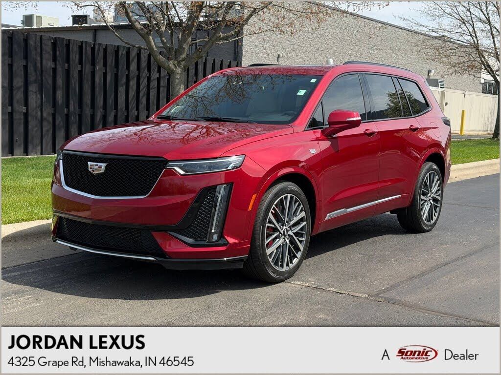 2023 CADILLAC XT6