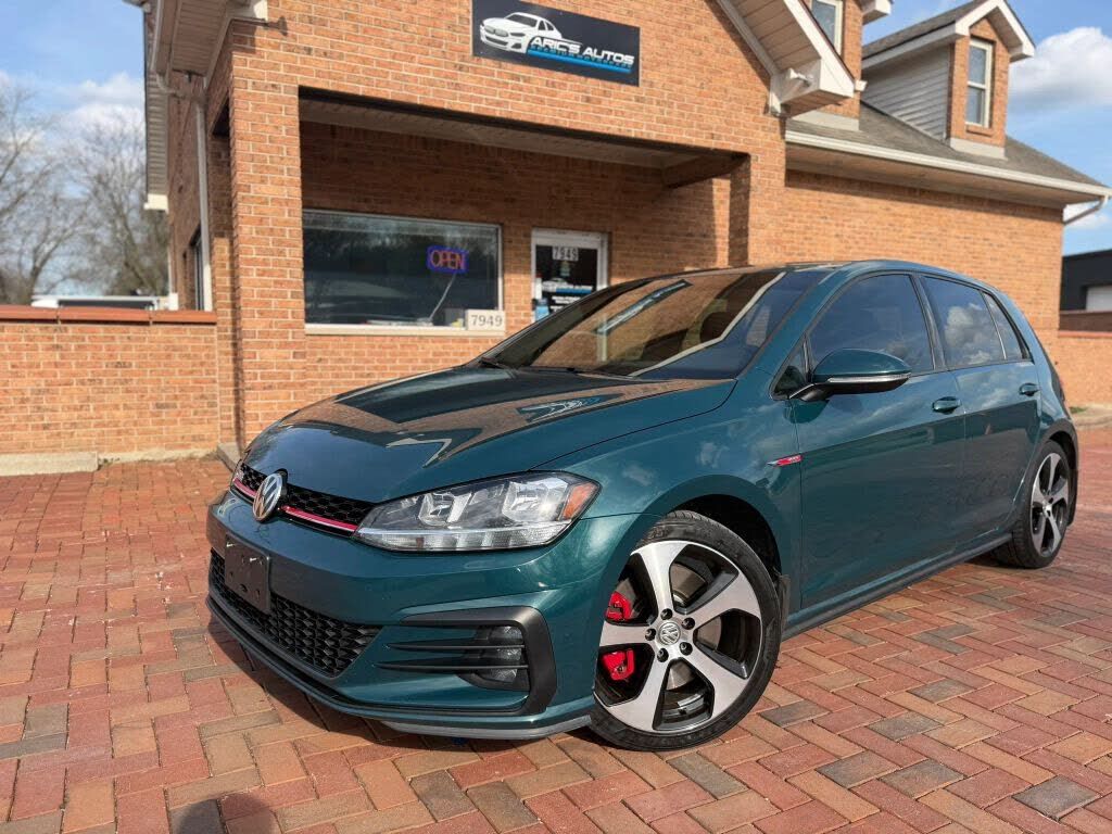 2019 VOLKSWAGEN Golf GTI