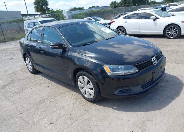 2014 VOLKSWAGEN Jetta