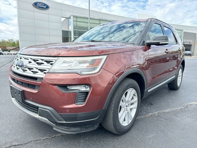 2018 FORD Explorer