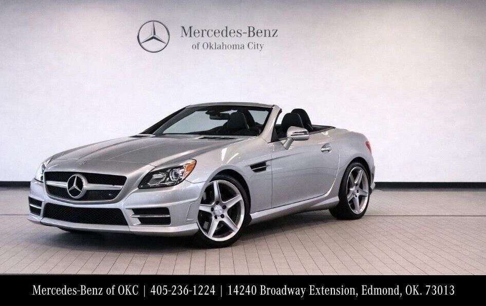 2015 MERCEDES-BENZ SLK-Class