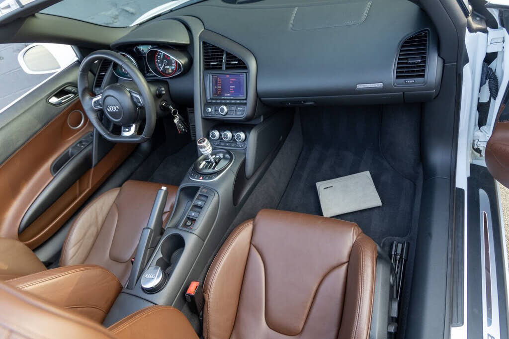 2012 Audi R8