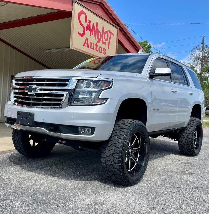 2020 CHEVROLET Tahoe