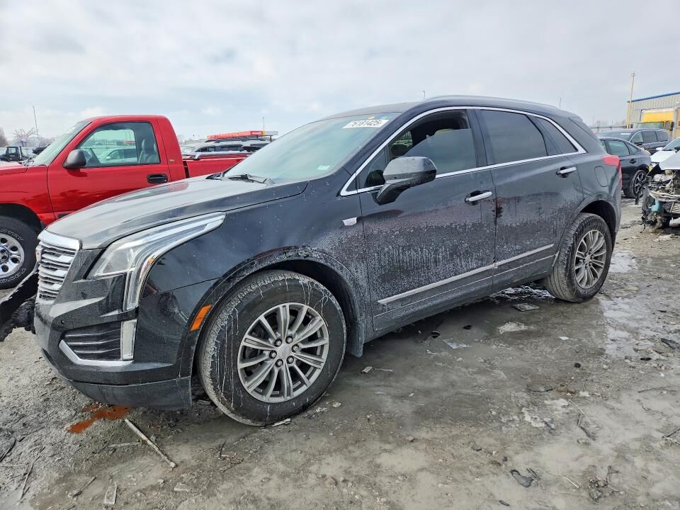 2017 CADILLAC XT5