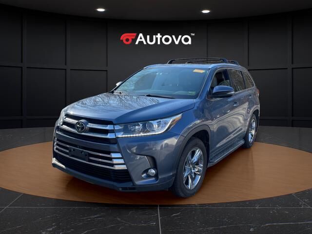 2018 TOYOTA Highlander