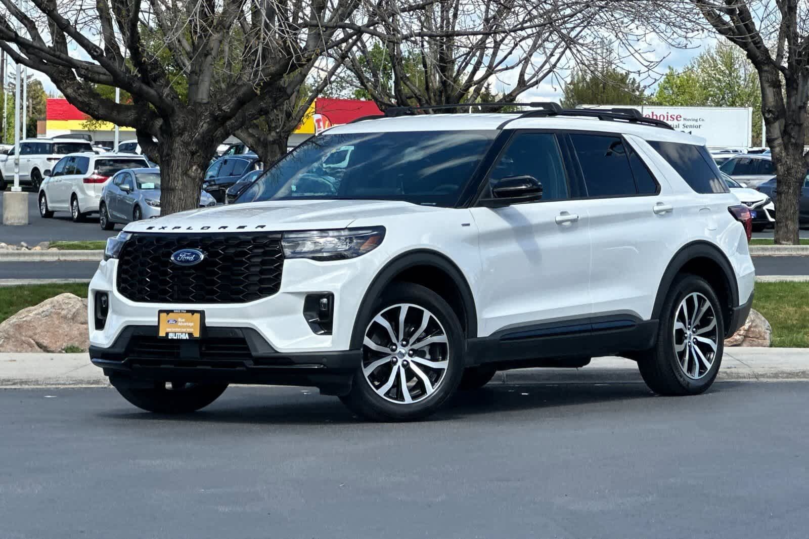 2025 FORD Explorer