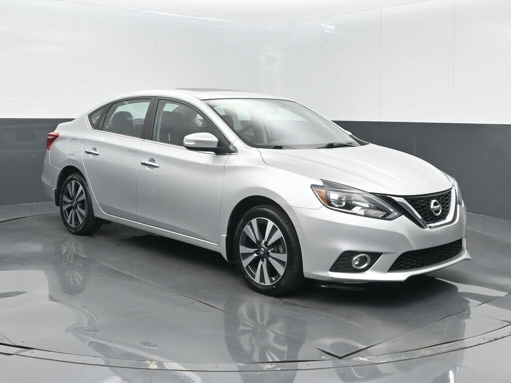 2016 NISSAN Sentra