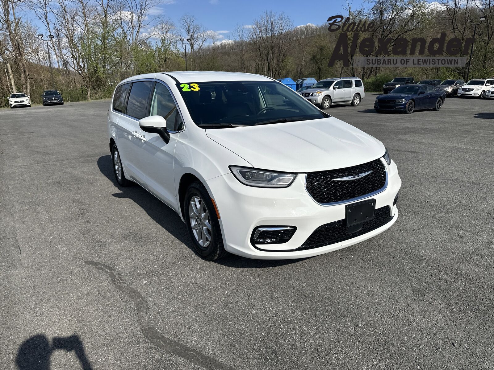 2023 CHRYSLER Pacifica