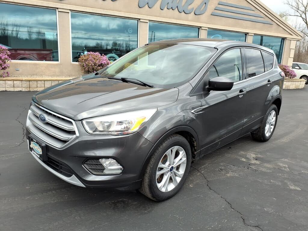 2017 FORD Escape