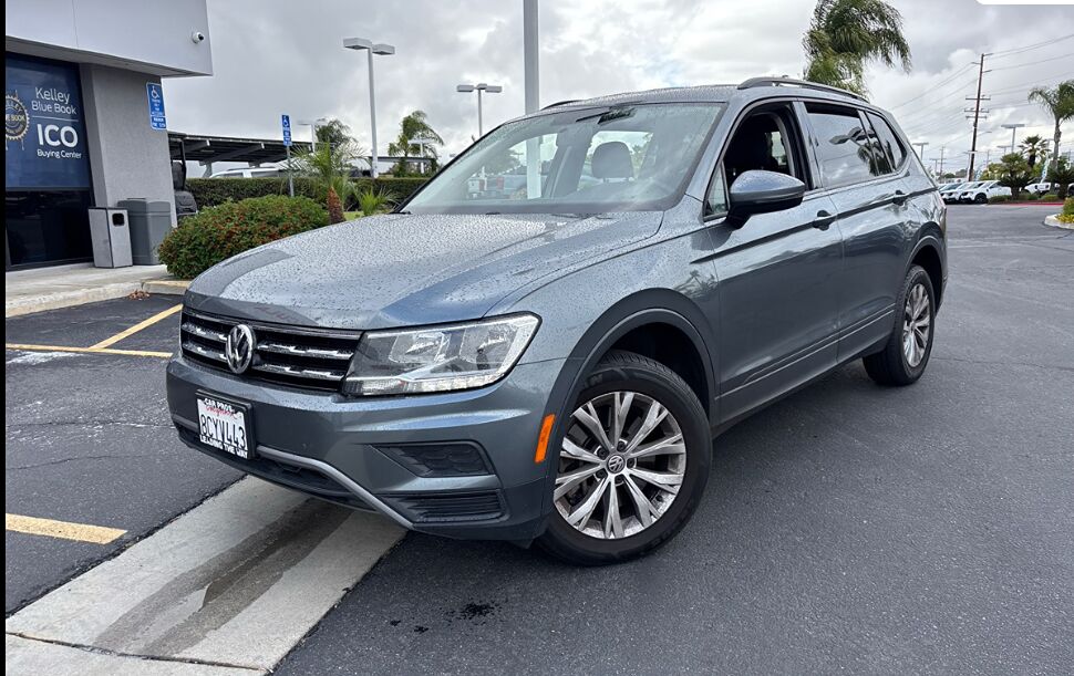 2018 VOLKSWAGEN Tiguan