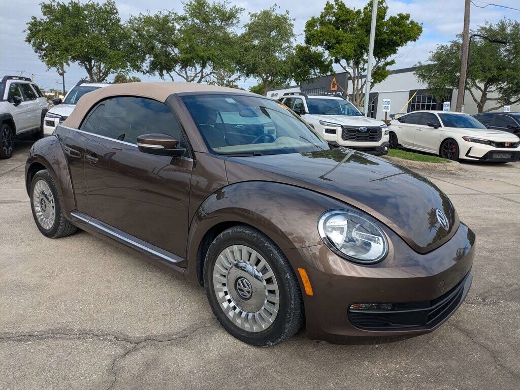 2015 VOLKSWAGEN Beetle