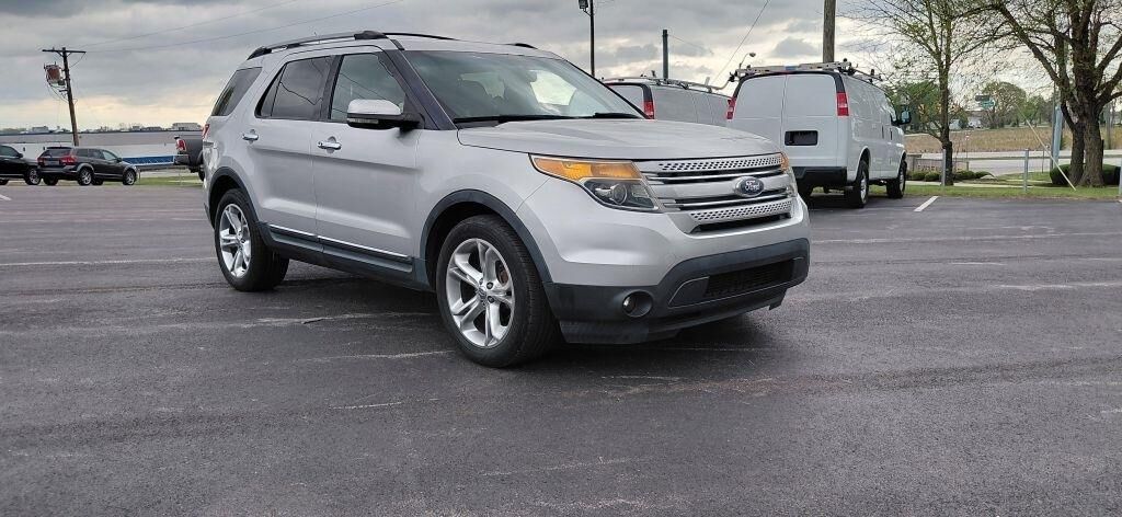 2011 FORD Explorer