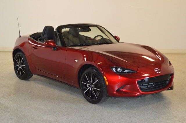 2026 MAZDA MX-5