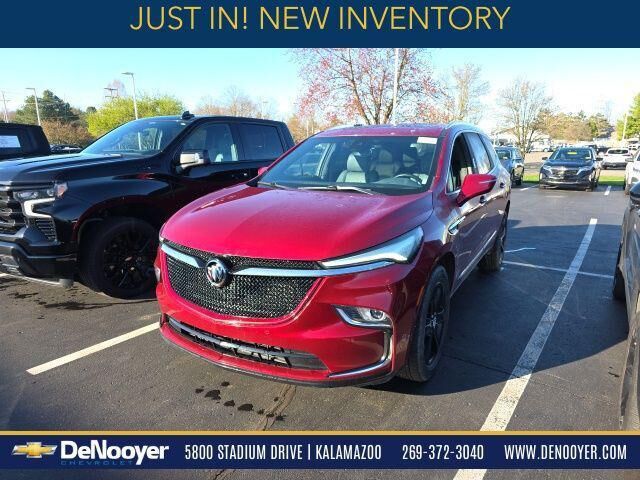 2023 BUICK Enclave